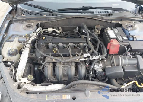 2010 Ford Fusion Se z USA, uszkodzony, nr VIN 3FAHP0HA1AR219505